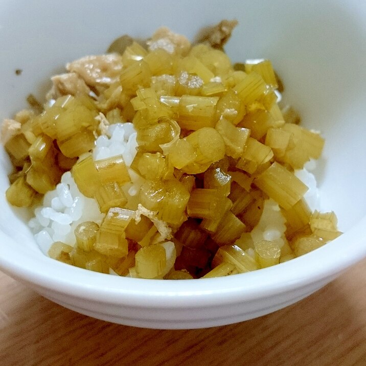 炊き込まないふきご飯